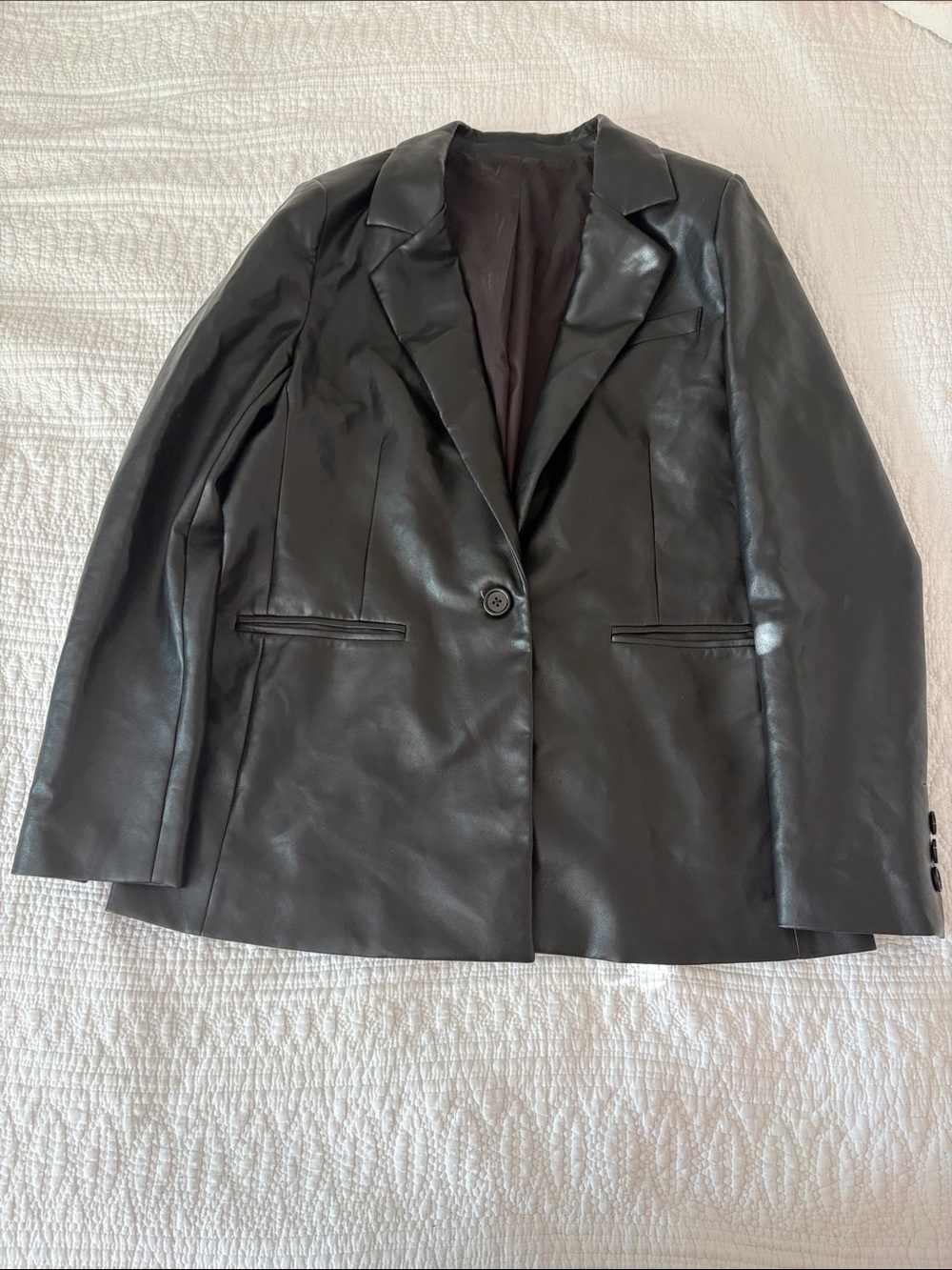 Dynamite Black Faux Leather Single-Button Blazer